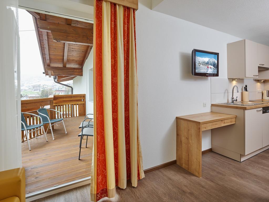 Apartamento Gaestehaus Bergkristall Sölden